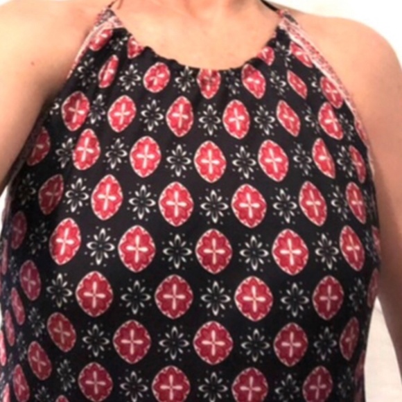 Black-Red-White Halter Top - Picture 11 of 11